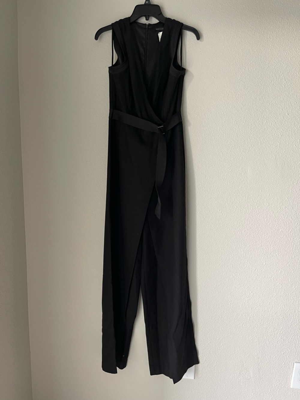 White House Black Market Jumpsuit size 0